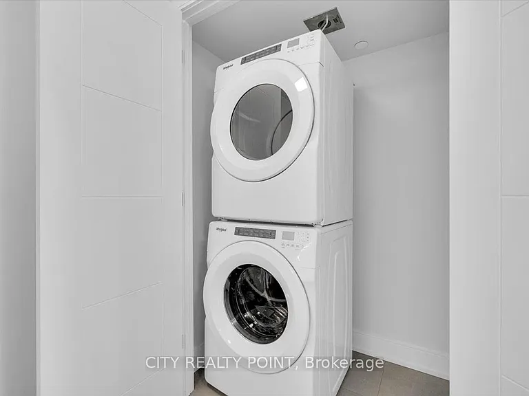 664 Spadina Ave #1101 — Photo 19