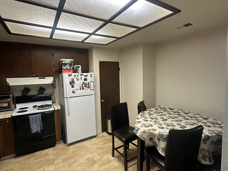 5056 Glide Dr #2 — Photo 2