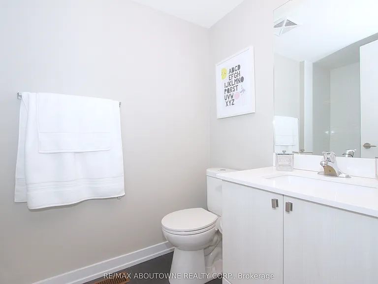 282 Bleecker St — Photo 11
