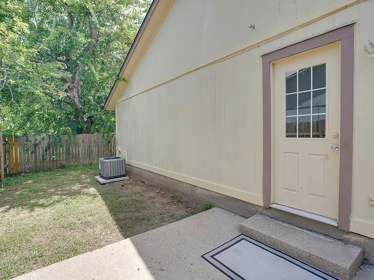 1103 Woodlief Trl — Photo 19