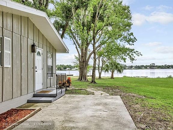 2nd image of 1014 Lake Carrie Dr