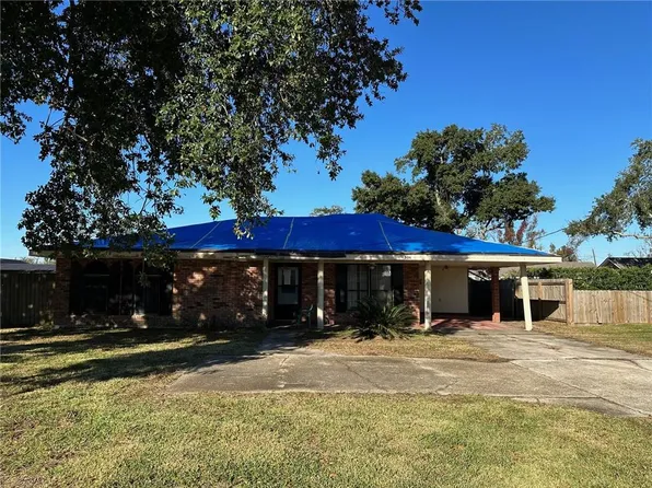 304 Monsanto Ave, Luling, LA 70070
