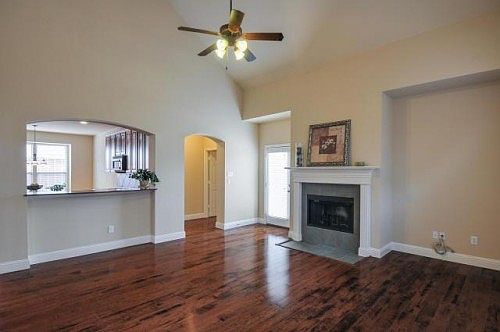 5th image of 6954 Shoreview Dr