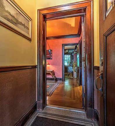3rd image of 521 N McKean St