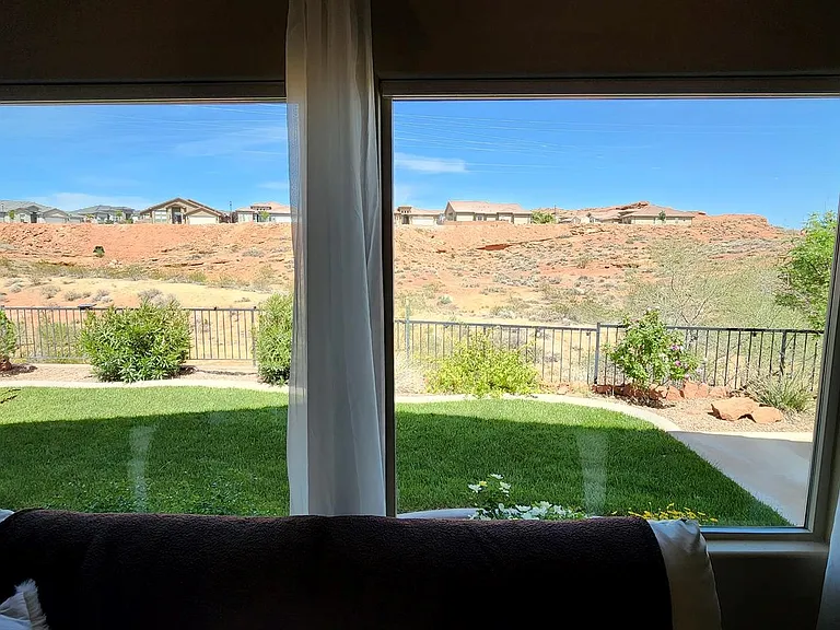 2031 E Colorado Dr #405 — Photo 9