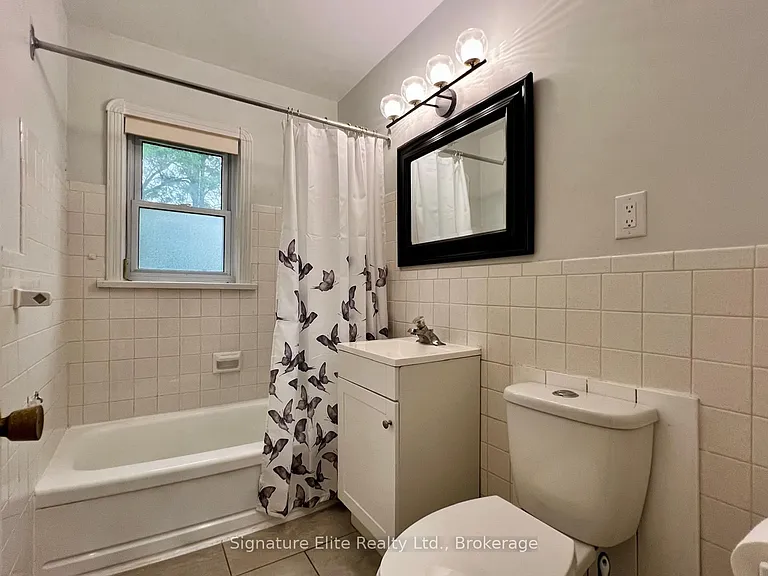 34 Ovida Ave #UPPER — Photo 17
