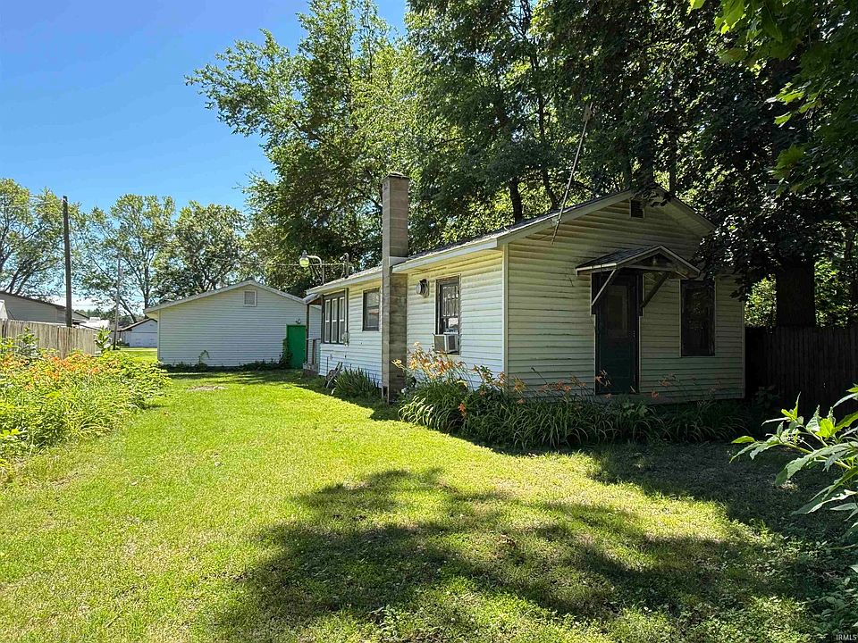 1st image of 22834 Firwood Ln