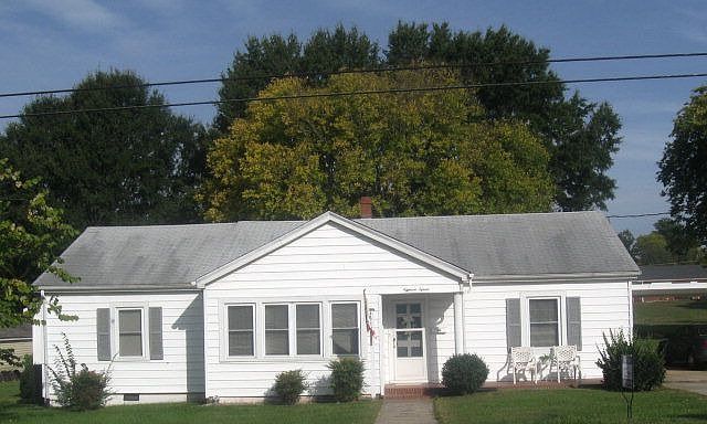 1st image of 1815 E Stadium Dr