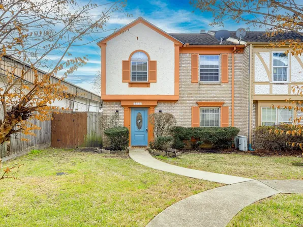 17114 Beaver Springs Dr #8, Houston, TX 77090