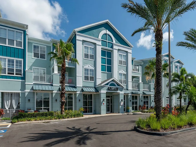 Leasing Office Exterior