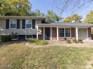 12227 Crosswinds Dr, Middletown, KY