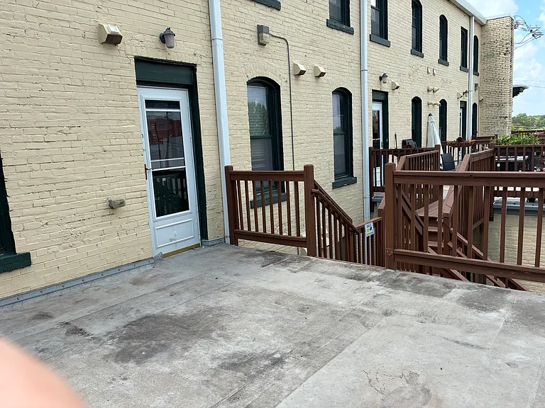 316 17th St #206 — Photo 7