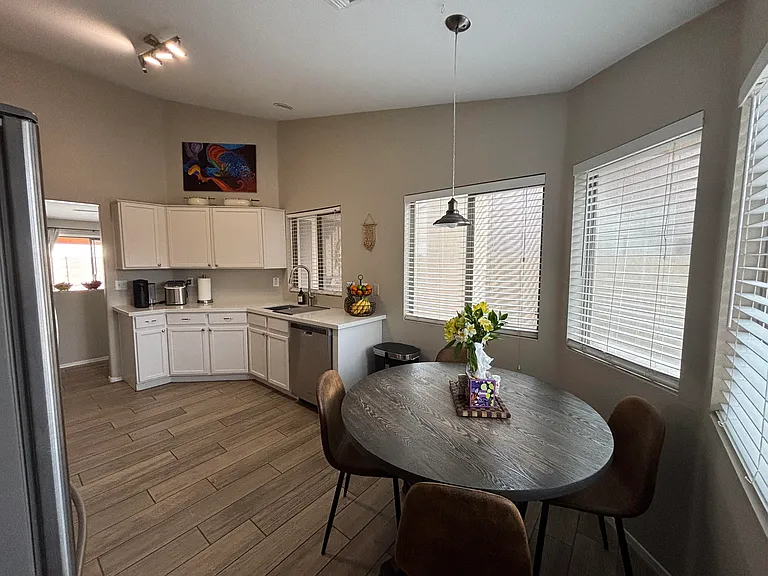 30517 N Royal Oak Way — Photo 3