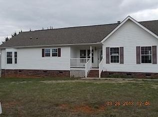 1399 Hamlet St, Lincolnton, NC 28092