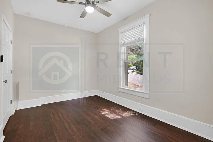 2901 Park St — Photo 23