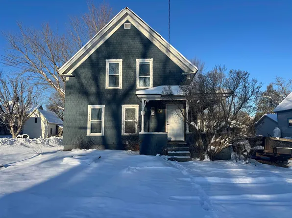 8 Kilkenny Street, Lancaster, NH 03584