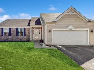 1540 Farmstead Ln, Dekalb, IL 60115