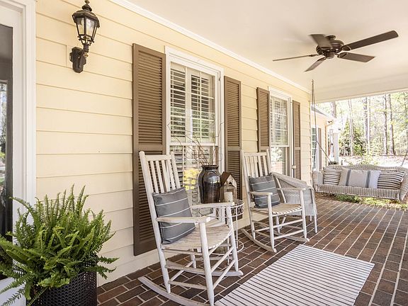 4th image of 106 Rolling Green Cir