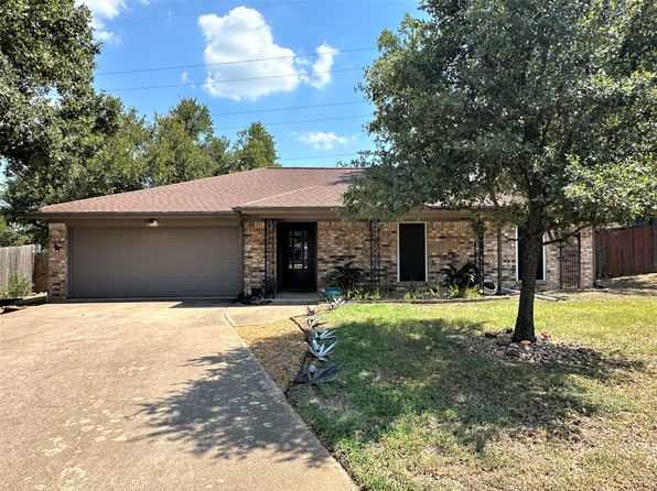1707 Bedford Oaks Ct