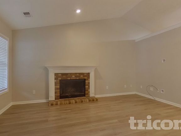 2nd image of 726 Westbury Dr
