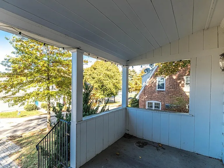 23 Concord Way — Photo 4