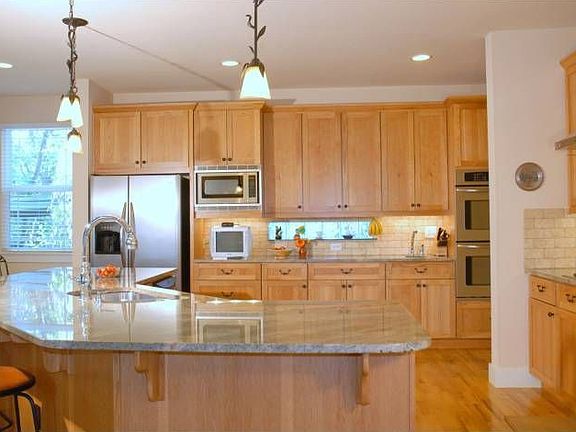 Kitchen - Double Ovens