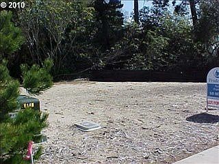2nd image of 1612 38th Loop