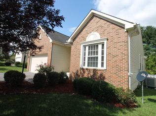 107 April Ave, Stephens City, VA 22655