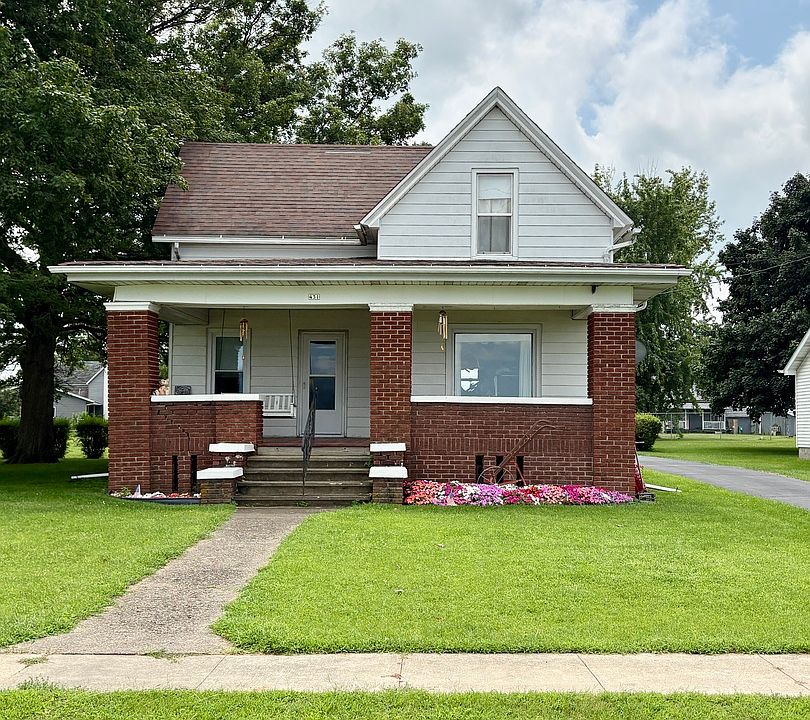 1st image of 431 W Main St