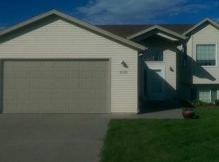 1016 39th Ave W, West Fargo, ND 58078