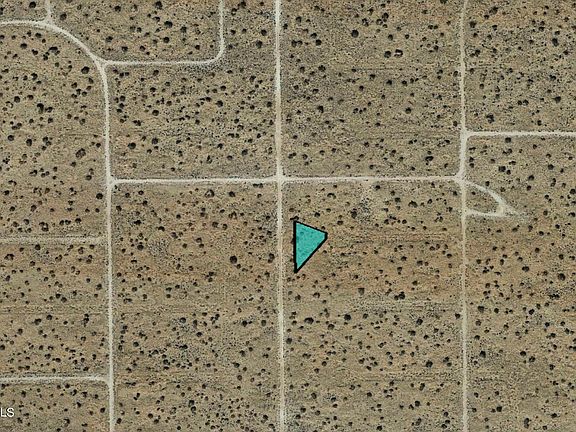 2nd image of 82 Baileton Dr