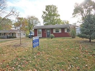 51 Madison Dr, Decatur, IL 62521