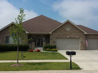 22638 Hunters Trl, Frankfort, IL 60423
