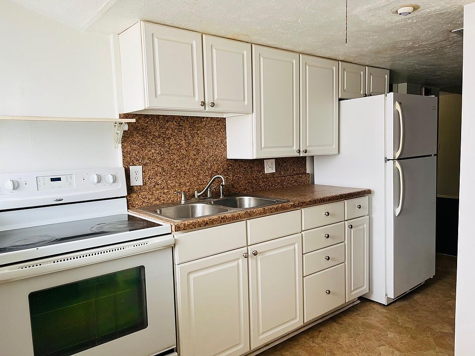 1st image of 408 S 40th St #B