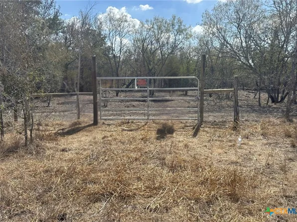 412 Kerr Ave, Sutherland Springs, TX 78161