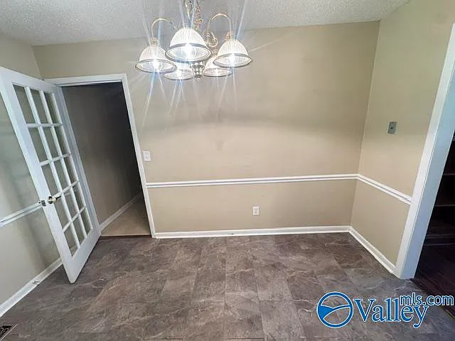 127 Colby Dr — Photo 14