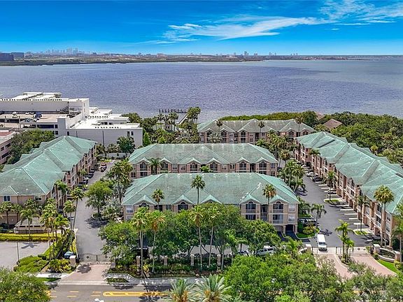 3rd image of 5308 Bay Club Cir #5308