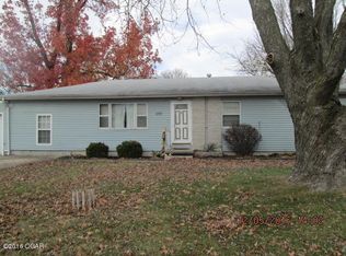 1103 Ridgecrest Ave, Carthage, MO 64836