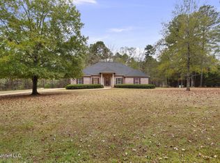 113 Allenwood Dr, Canton, MS 39046