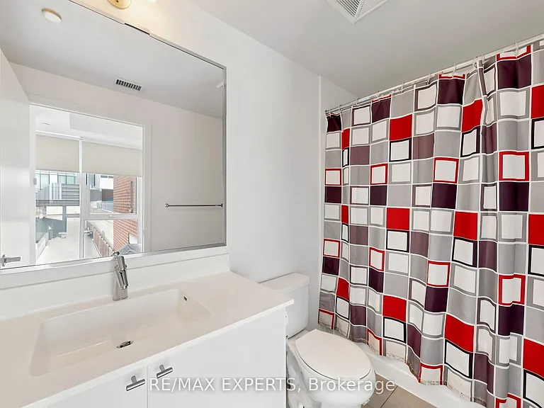 18 Rean Dr #223 — Photo 29