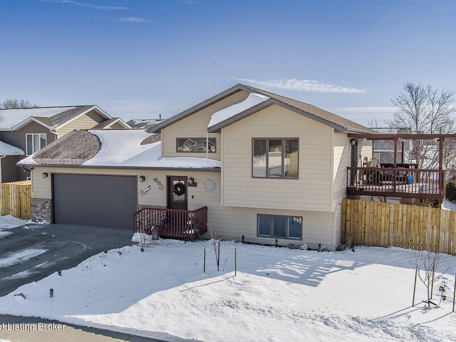 908 16th Ave E, Dickinson, ND 58601 | MLS #24-252 | Zillow