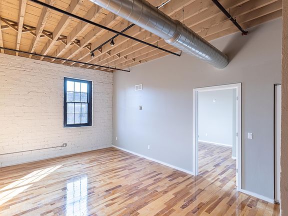 3rd image of 116 N 4th St #10912372