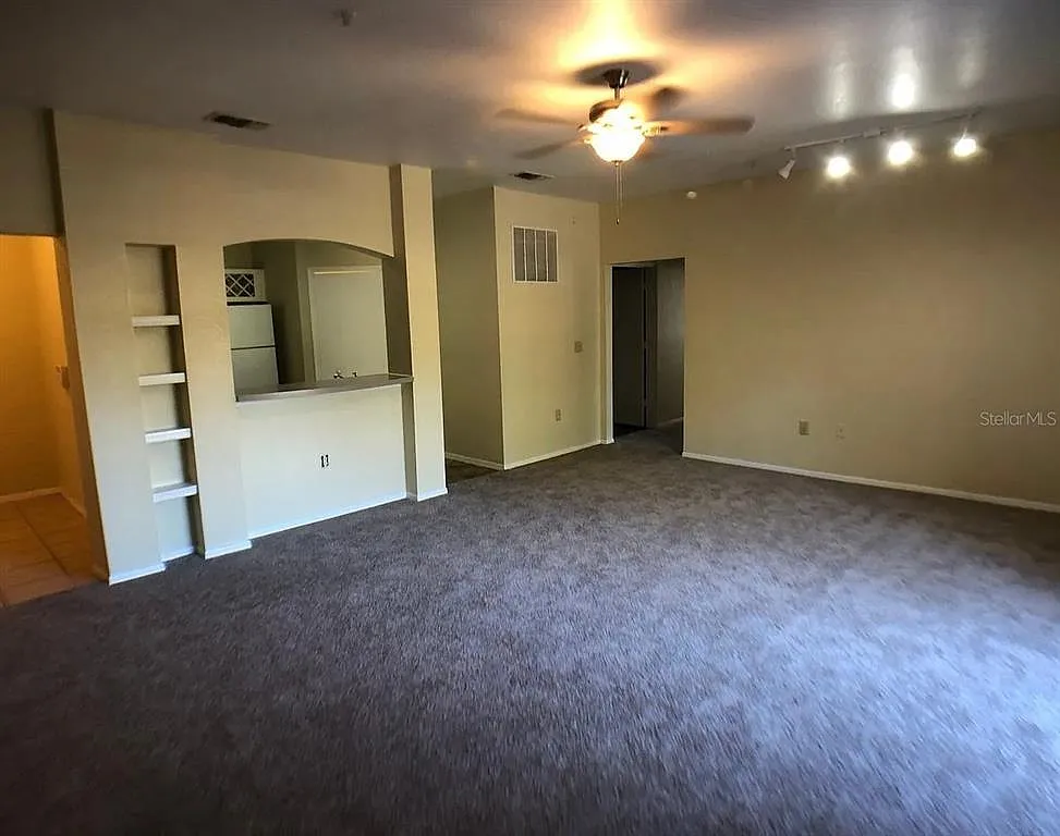 2 bed, 2.0 bath, 1242 sqft, $1,545 — Photo 3