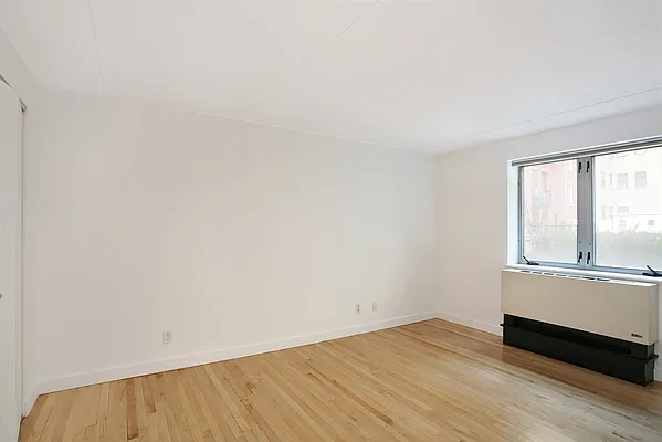 Rented by Corcoran | media 38