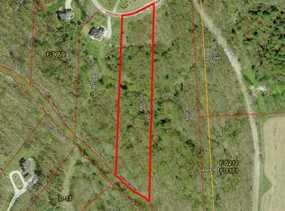 5533 Meadow Ln, Saint Clair, MI 48079