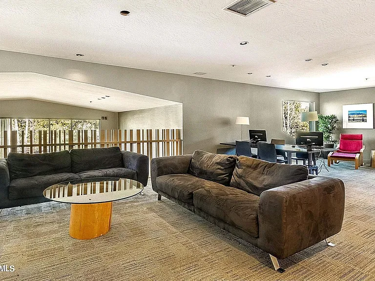 1385 W University Ave #10-279 — Photo 31