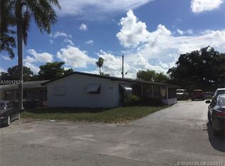 340 SW 9th Ter, Hallandale Beach, FL 33009