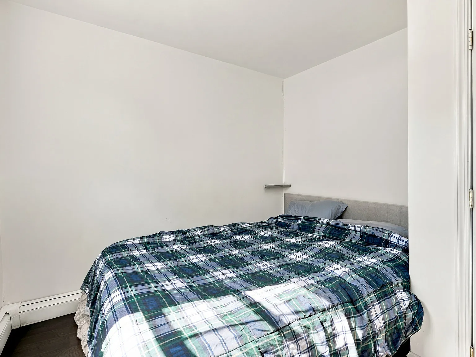 2 bed, $2,750 — Photo 4
