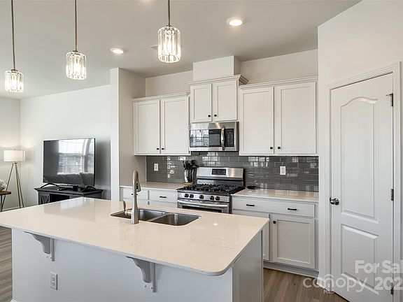 2nd image of 5373 Orchid Bloom Dr