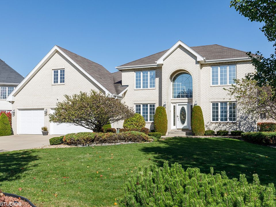 1st image of 16759 Carrington Dr